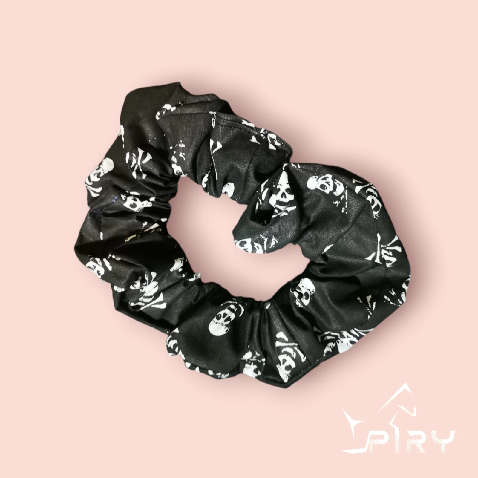 Black Skull Scrunchie hajgumi